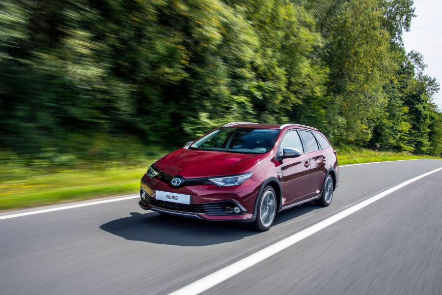  Toyota Auris Tourings Sports Freestyle 2017 года  (WW) (фото 7 из 19)